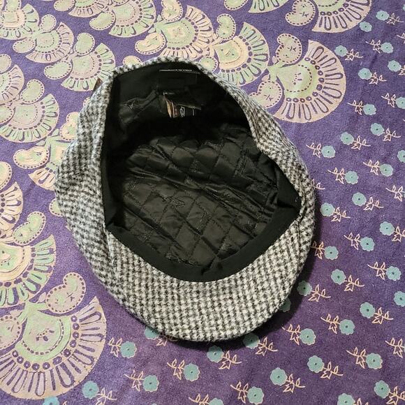 Alpaca Hat - Picture 8 of 9